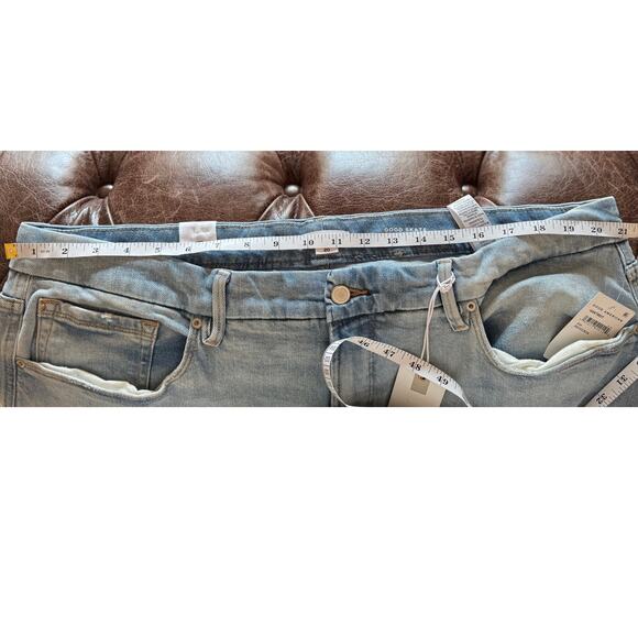 Good American - Good Skate High-Rise Wide-Leg Jeans, Plus Size 20 / 34” inseam - Picture 7 of 12